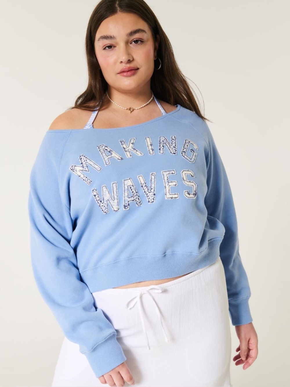 HOLISTER OFF THE SHOULDER SWEATER